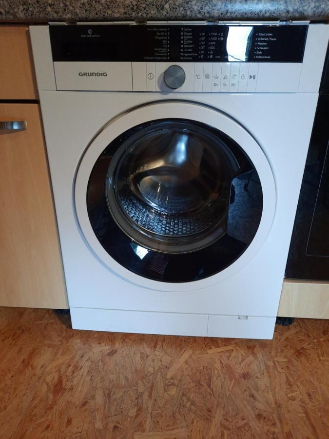 Preisbewusste Ferienwohnung Fuer 2 Personen U. Kleinkind Utarp Екстериор снимка