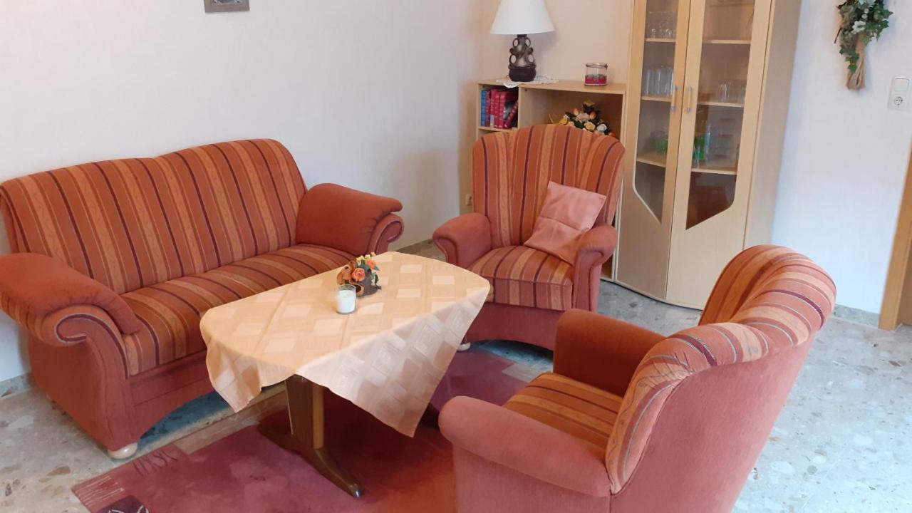 Preisbewusste Ferienwohnung Fuer 2 Personen U. Kleinkind Utarp Екстериор снимка